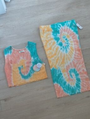 TYE DYE Crop Top & Pencil Skirt Set
